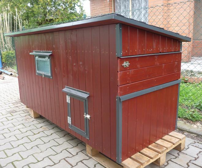 Pohled přední a pravá strana