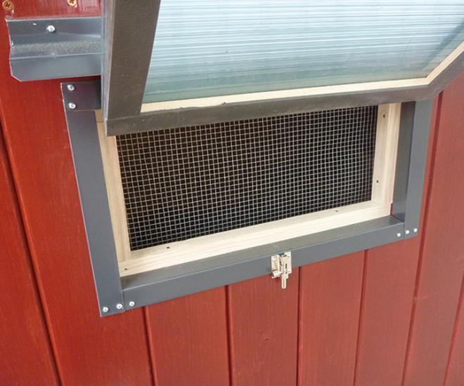 Otevíratelné okno s ochranou