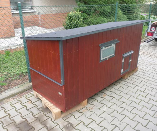 Pohled přední a levá strana