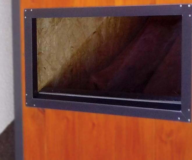 Kvalitni Psi Boudy 0003 Okno